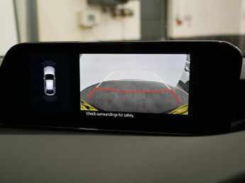 Mazda Mazda3 SKYACTIV-G MHEV Sport Lux