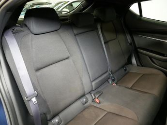 Mazda Mazda3 SKYACTIV-G MHEV Sport Lux