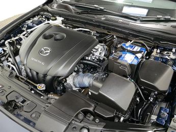 Mazda Mazda3 SKYACTIV-G MHEV Sport Lux