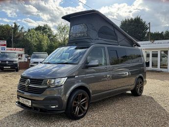 Volkswagen Transporter T6.1 T30 150 DSG LWB
