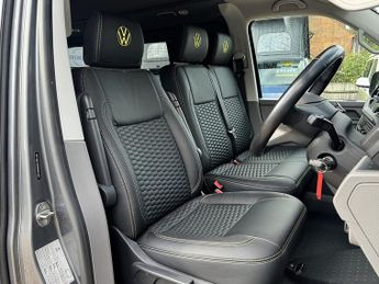 Volkswagen Transporter T6.1 T30 150 DSG LWB