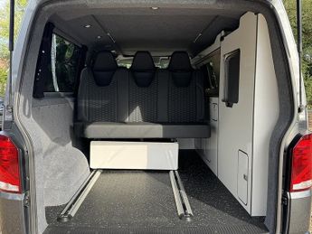 Volkswagen Transporter T6.1 T30 150 DSG LWB