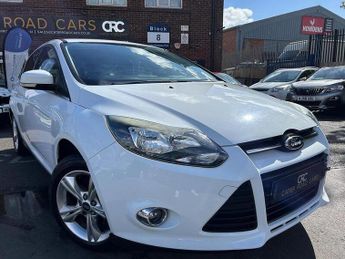 Ford Focus 1.6 Zetec Hatchback 5dr Petrol Manual Euro 5 (105 ps)