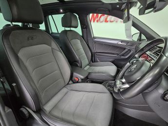 Volkswagen Tiguan TSI EVO R-Line Tech