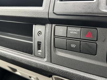 Volkswagen Transporter T6 T28 102 SWB Highline