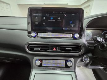 Hyundai KONA SE Connect