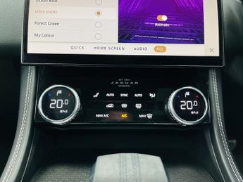 Jaguar F-PACE P400e R-Dynamic HSE