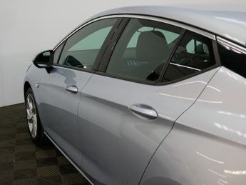Vauxhall Astra CDTi BlueInjection SRi