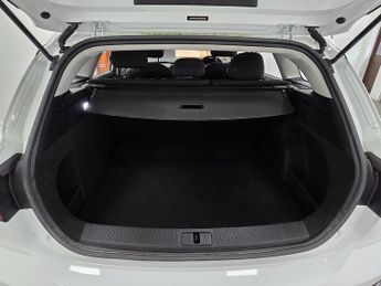 MG MG5 Excite Long Range