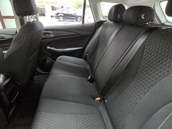 MG MG5 Excite Long Range