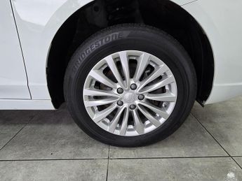 MG MG5 Excite Long Range