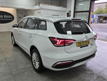 MG MG5 Excite Long Range