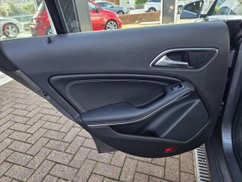 Mercedes-Benz CLA 1.6 CLA180 Sport Coupe 4dr Petrol 7G-DCT Euro 6 (s/s) (122 ps)