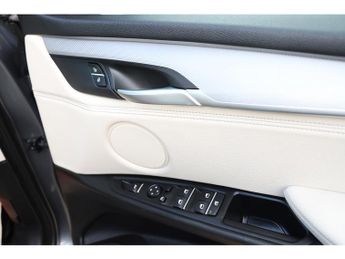 BMW X5 50i V8 M Sport