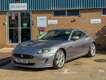 Jaguar XK V8