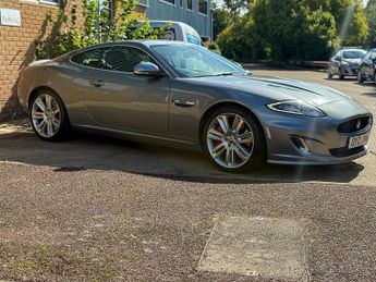 Jaguar XKR V8
