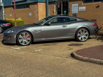 Jaguar XKR V8