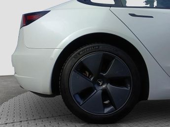 Tesla Model 3 Standard Range Plus