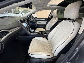 Ford Mondeo T EcoBoost Vignale
