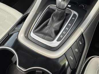 Ford Mondeo T EcoBoost Vignale