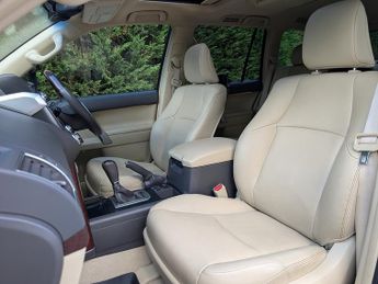 Toyota Land Cruiser D Invincible X