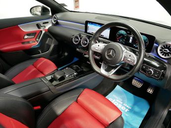 Mercedes-Benz CLA CLA180 AMG Line