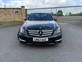 Mercedes-Benz C Class 2.1 C220 CDI AMG Sport Plus Saloon 4dr Diesel G-Tronic+ Euro 5 (