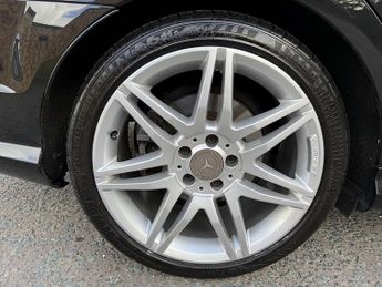 Mercedes-Benz C Class 2.1 C220 CDI AMG Sport Plus Saloon 4dr Diesel G-Tronic+ Euro 5 (