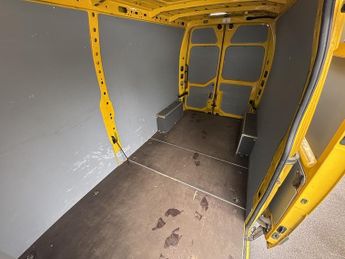 Renault Master ZE 31 33kWh Business Panel Van 5dr Electric Auto FWD LWB Medium