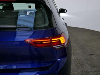 Volkswagen Golf TSI Life