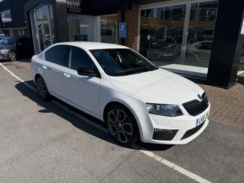 Skoda Octavia 2.0 TDI vRS Hatchback 5dr Diesel DSG Euro 5 (s/s) (184 ps)
