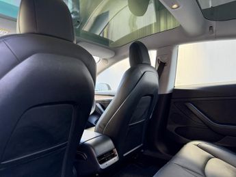 Tesla Model 3 Standard Range Plus Saloon 4dr Electric Auto RWD (241 bhp)