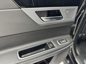 Jaguar XF d R-Sport
