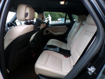 BMW X6 30d