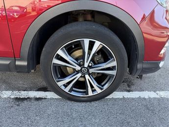 Nissan Qashqai 1.3 DIG-T N-Connecta SUV 5dr Petrol DCT Auto Euro 6 (s/s) (160 p