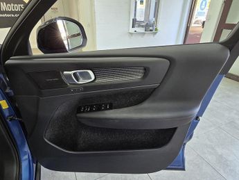 Volvo XC40 P8 First Edition