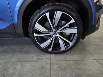 Volvo XC40 P8 First Edition