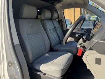 Volkswagen Transporter T6.1 T28 110 SWB