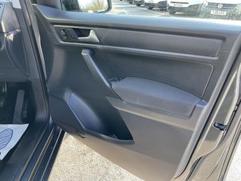 Volkswagen Caddy Maxi Life TDI BlueMotion Tech