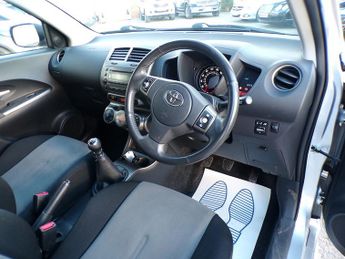 Toyota Urban Cruiser D-4D