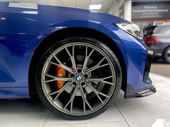 BMW 3 Series 330e M Sport