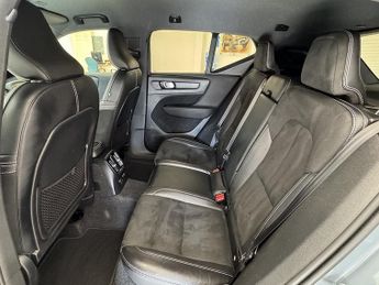 Volvo XC40 h T5 Twin Engine R-Design Pro