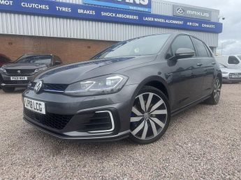 Volkswagen Golf TSI GTE Advance