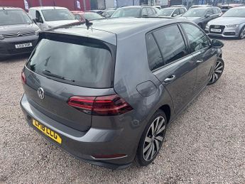 Volkswagen Golf TSI GTE Advance