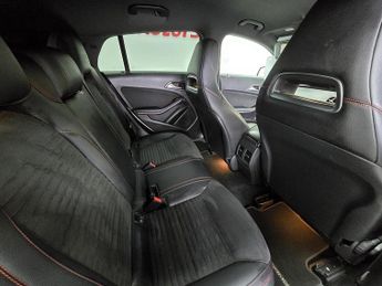 Mercedes-Benz CLA CLA200d AMG Line