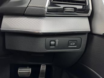 Volvo XC90 D5 PowerPulse R-Design Pro