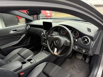 Mercedes-Benz A Class 2.1 A200d Sport Edition Hatchback 5dr Diesel 7G-DCT Euro 6 (s/s)