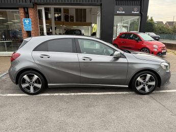Mercedes-Benz A Class 2.1 A200d Sport Edition Hatchback 5dr Diesel 7G-DCT Euro 6 (s/s)