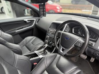 Volvo XC60 2.4 D5 R-Design Lux Nav SUV 5dr Diesel Auto AWD Euro 6 (s/s) (22