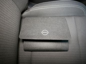 Nissan Qashqai DIG-T MHEV Acenta Premium